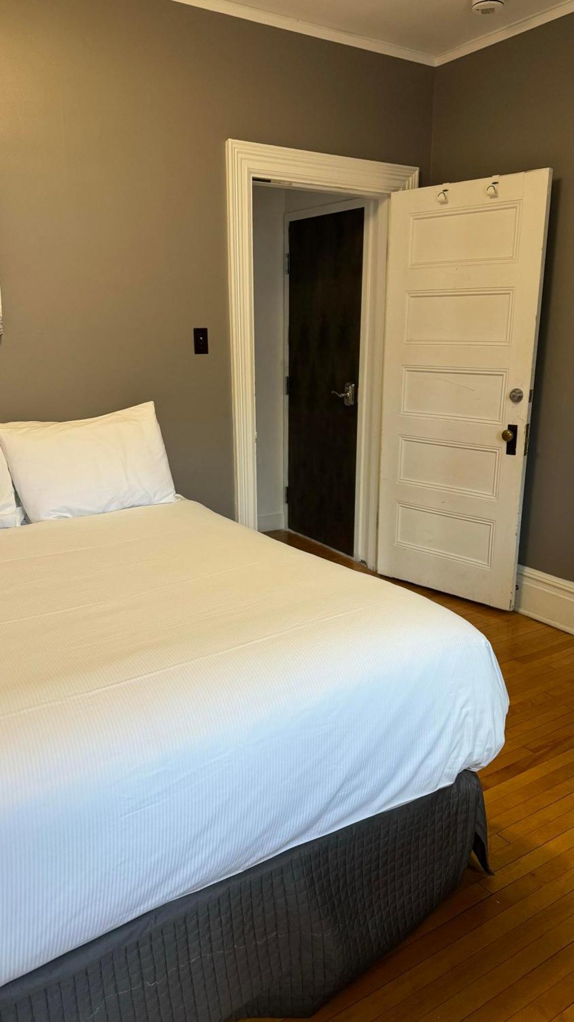 E-Hotel Des Grisons Quebec City Luaran gambar